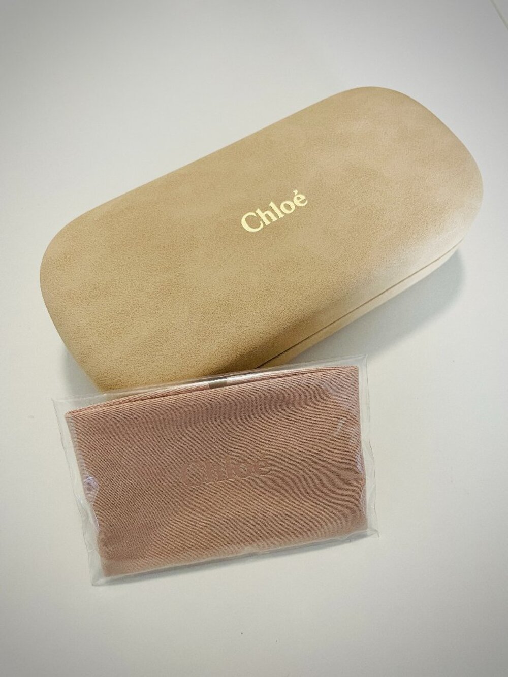 Chloe Glasses Clamshell Case in Beige Suede (includes microfibre cloth)